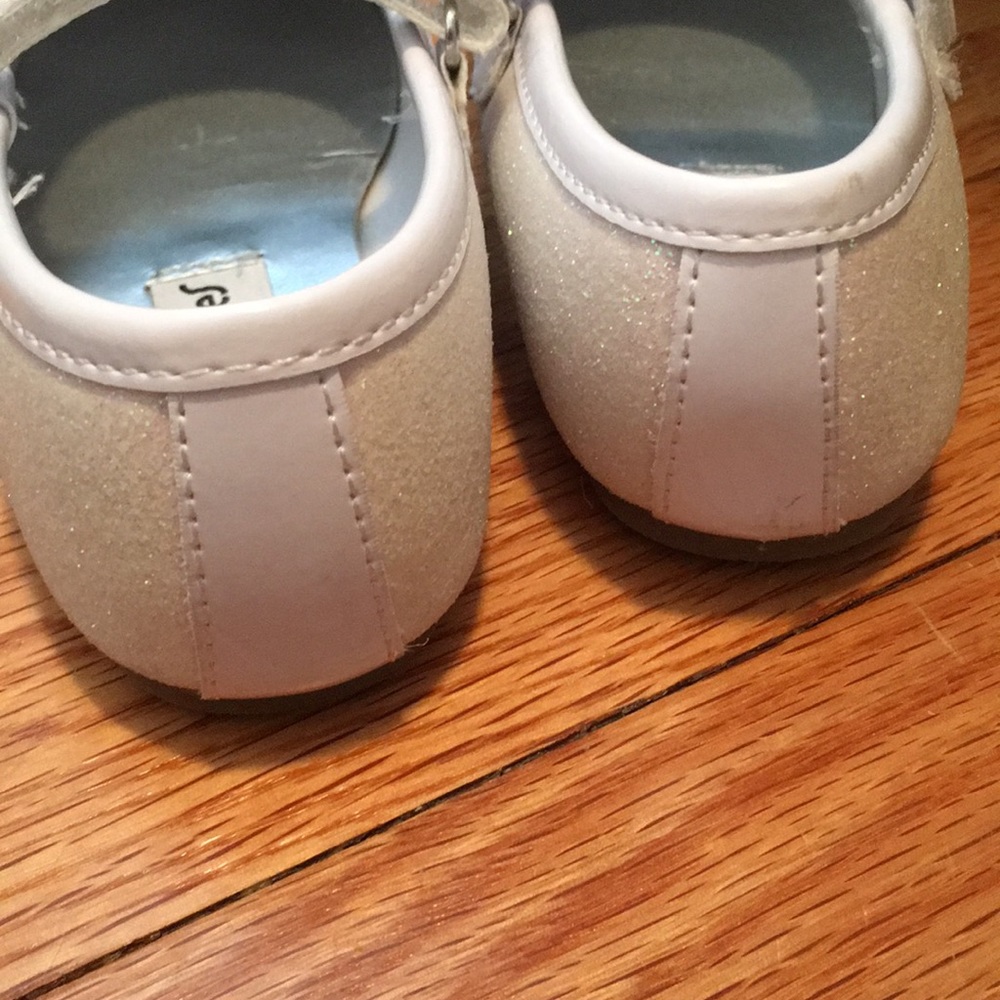 Toddler Girls white Sparkle Shoes - Picture 3 of 5